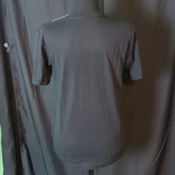 💖The Nightmare Before Christmas T-shirt, Kids, NWT - Picture 2 of 5